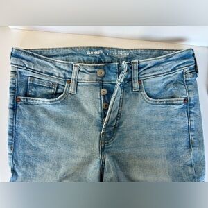 Old Navy Women's Denim Straight Leg Jeans - Light Blue